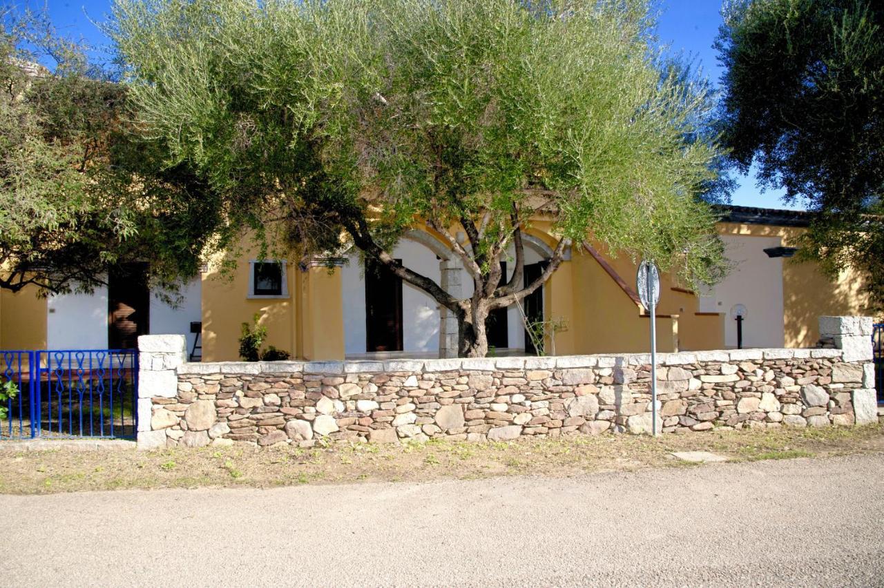 Residence Oasi E Oasi Blu San Teodoro  Exterior photo